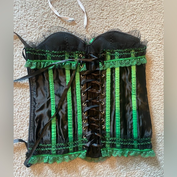 Lingerie bundle 💋 - Picture 3 of 10